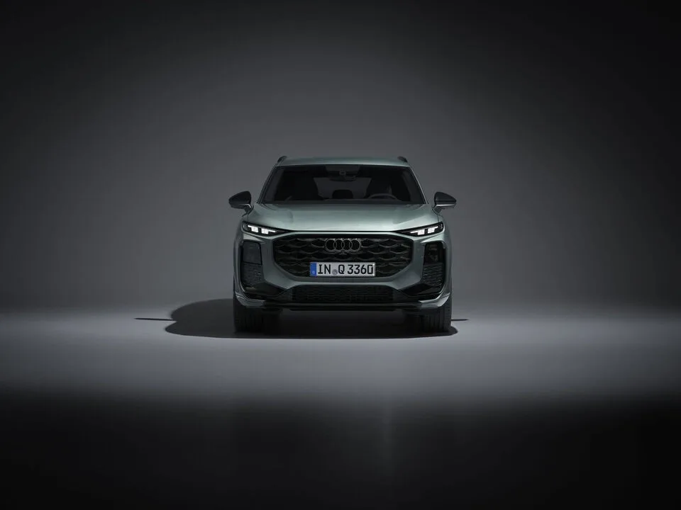 Nowe Audi Q3 2025 – cyfrowa scena pełna możliwości czeka na Ciebie w Audi City Płock!